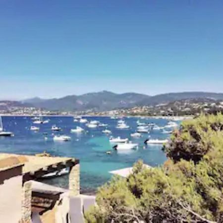 ISOLELLA , villa pieds dans l'eau Pietrosella Luaran gambar